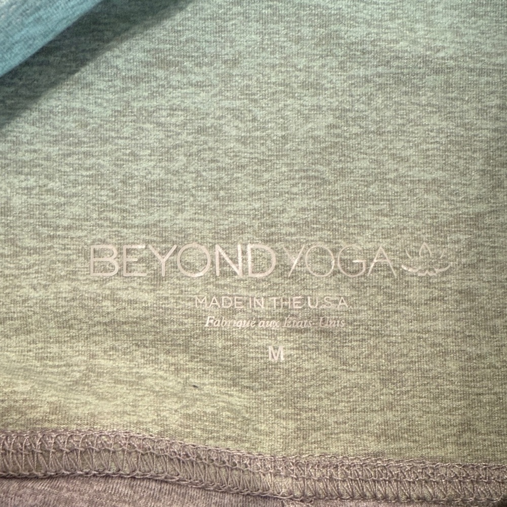 Beyond Yoga Women’s Rainbow 
Caught In The Midi Space-Dye High-Waisted Leggings - Picture 4 of 7